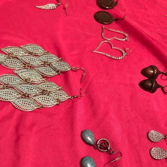 Lot of Dangle Earrings! - Picture 6 of 6